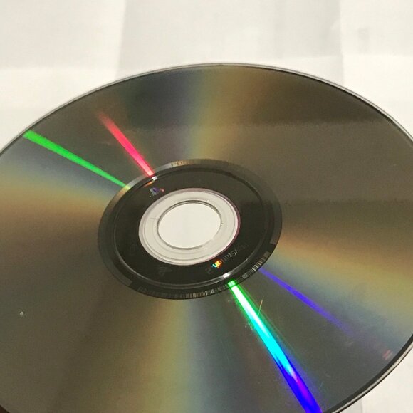 PS2 Lara Croft Tomb Raider Legend Playstation 2 - Picture 2 of 2